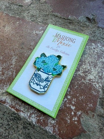 Hydrangeas in Ginger Jar Needle Minder