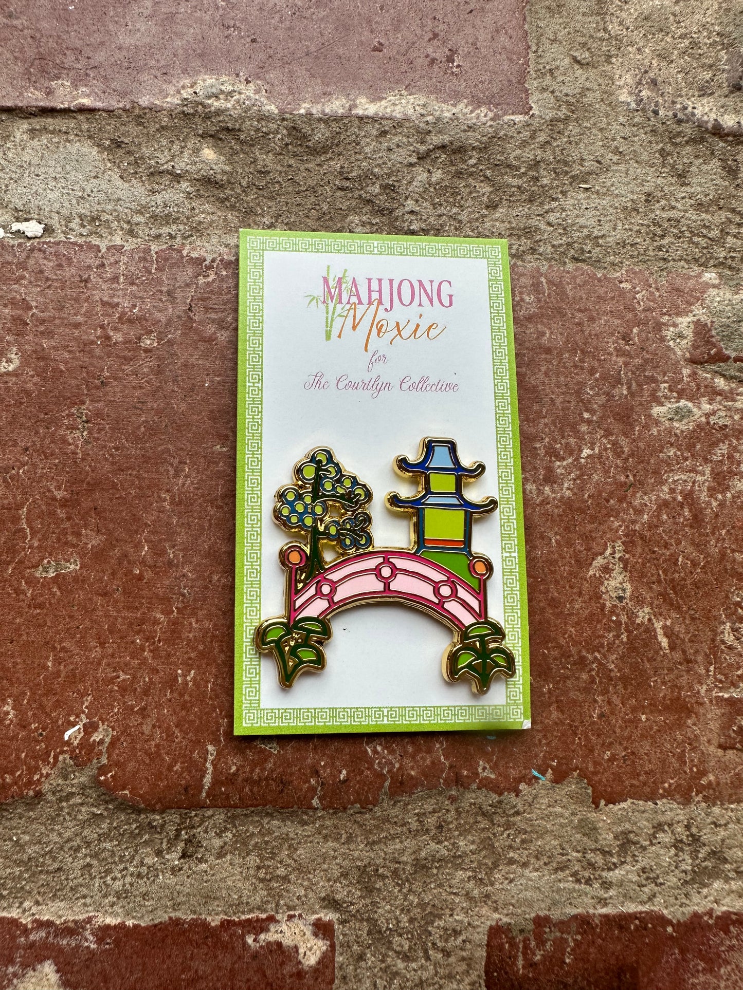 Pagoda Bridge Needle Minder